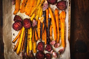 Smoky roasted carrots couldn't be easier, or more delicious. They're the ideal side dish for a quick and healthy weeknight dinner. Try this recipe today! | www.grownupdish.com