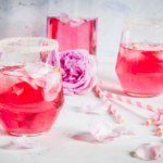 This Healthy Whole30 Kombucha Mocktail is my go-to drink whether I'm doing a Whole30 or not. It's delicious, pretty and it feels fancy even on a weeknight. | www.grownupdish.com