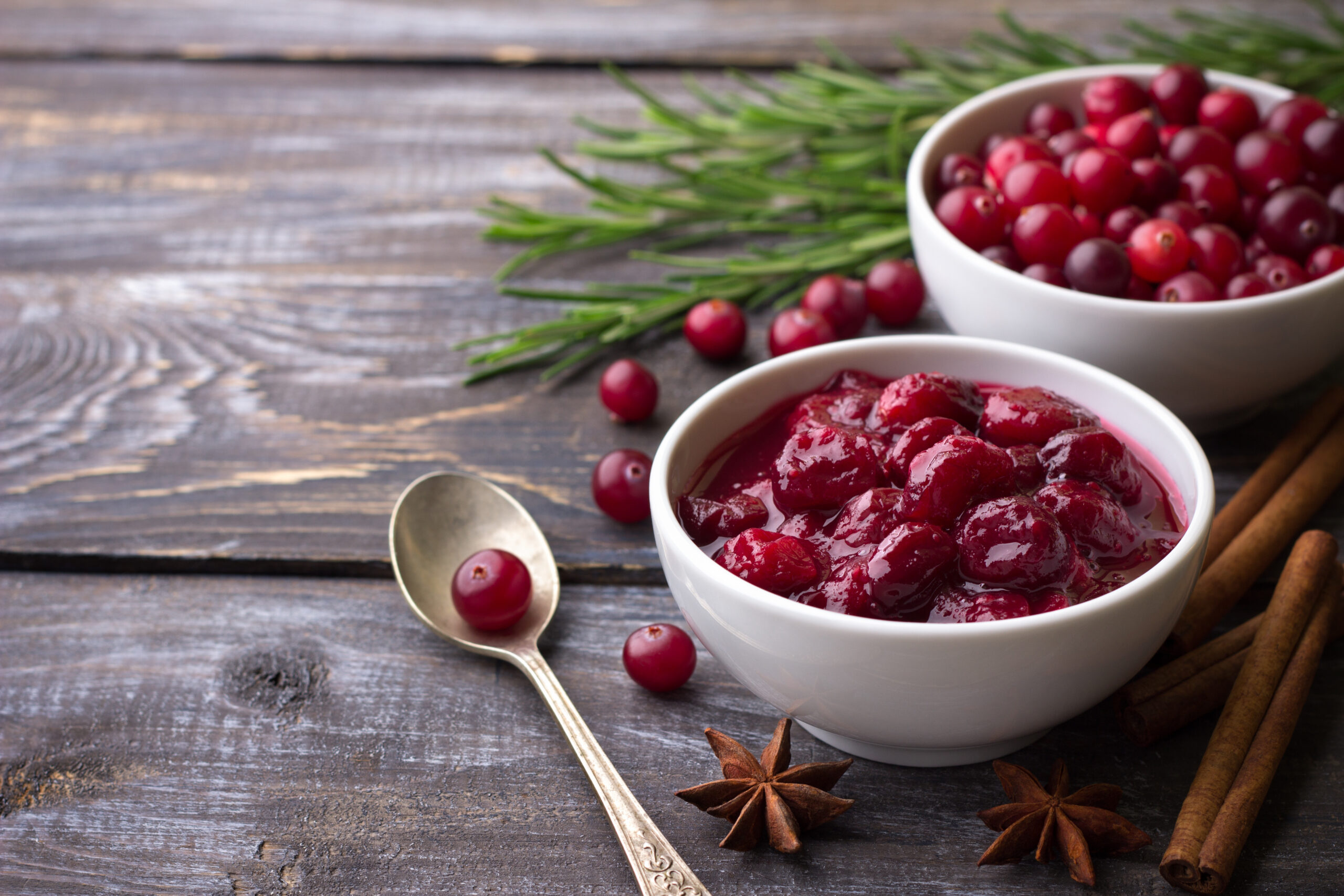 Make this easy homemade cranberry sauce in minutes. It tastes much better than the store-bought canned version. Healthier too! | www.grownupdish.com