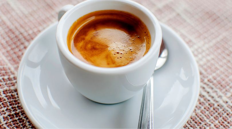 You don't have to go to a coffee shop to get great espresso drinks. Discover the benefits of making espresso at home and save money & time. | www.grownupdish.com